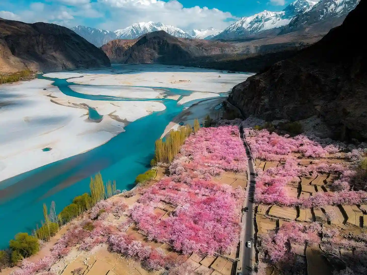 skardu blossom tour skardu blossom tour