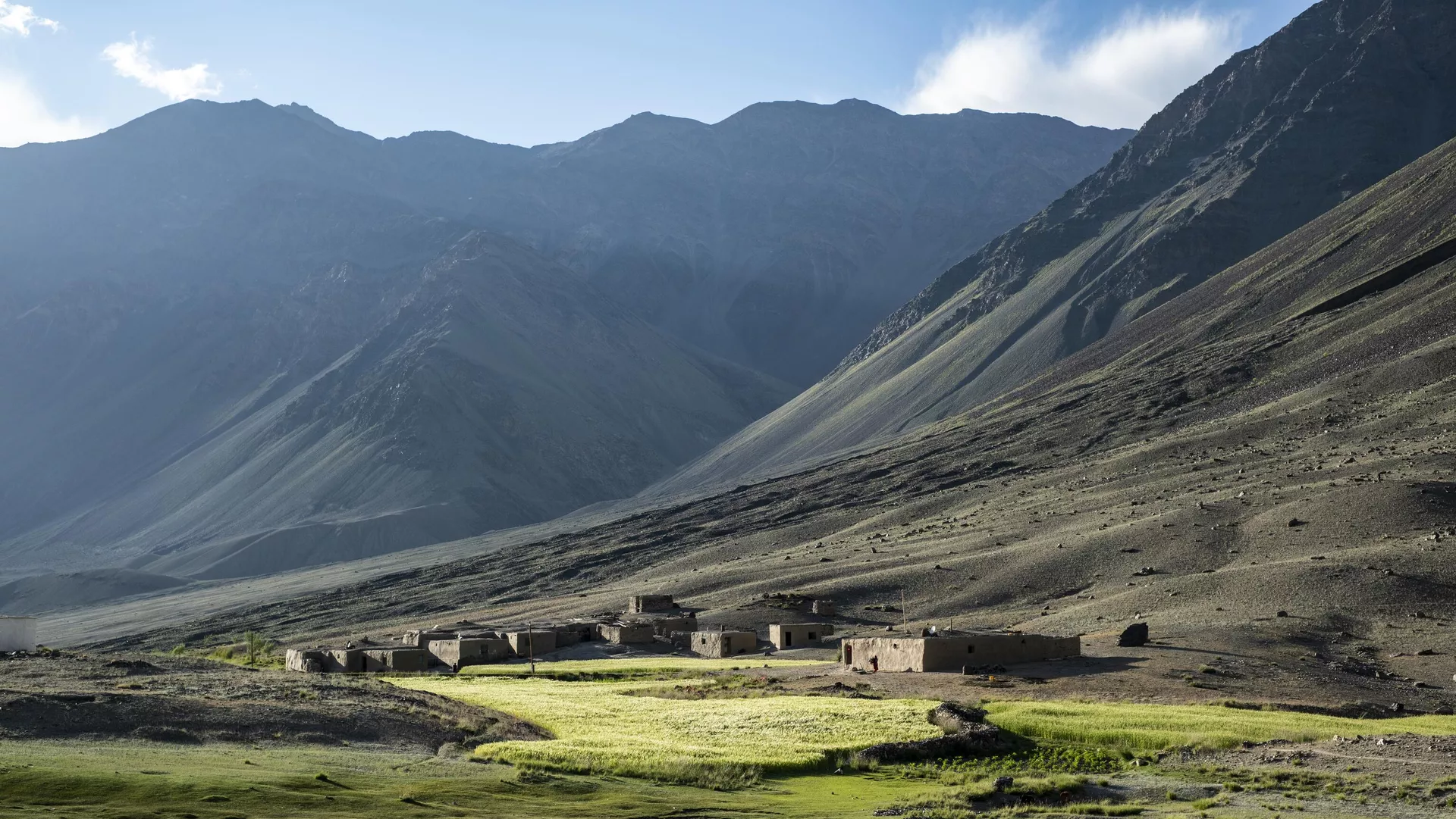 wakhan corridor pakistan and Afghanistan border wakhan corridor pakistan and Afghanistan border